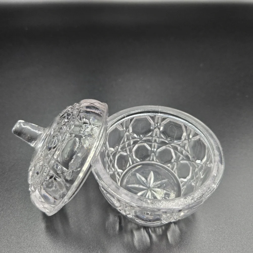 VTG MCM Cut Crystal Glass Lidded Sugar/Condiment Jar‎ Apple Elegant Cottagecore